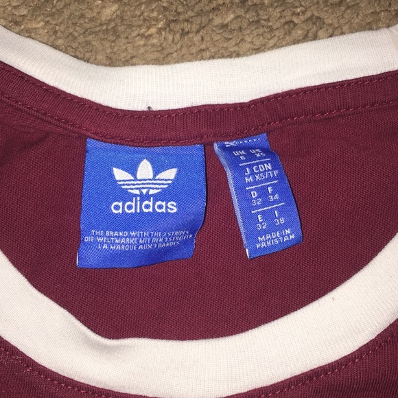 Maroon adidas shirt - Picture 3 of 3